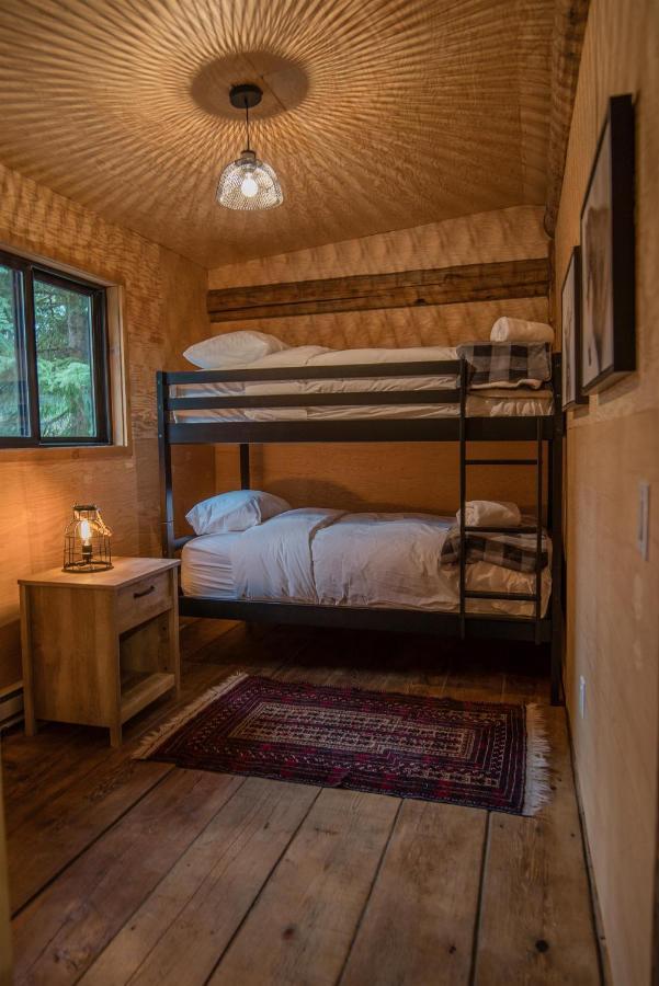 Chute Lake Lodge Naramata Ngoại thất bức ảnh